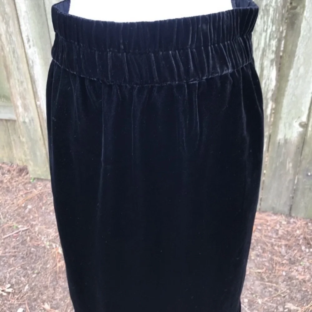 J Crew Black Velour Skirt Size Small